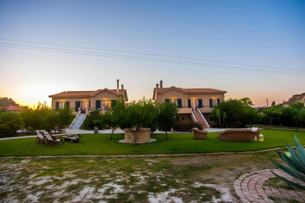 A Casa D'Irene Apartment Mantzavinata Ngoại thất bức ảnh